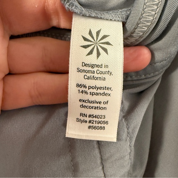 Athleta Gray Tennis Skort Women’s Size 0 - Picture 3 of 9